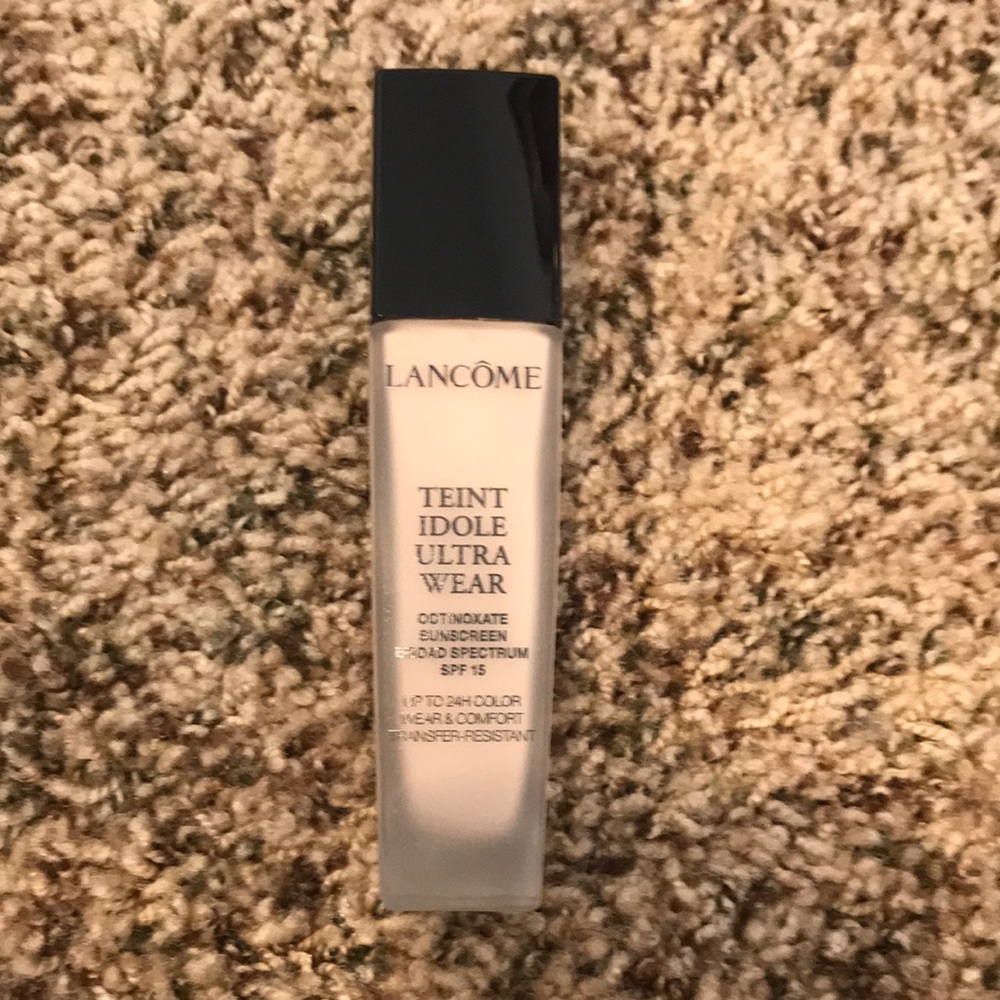 Teint Idole Ultra Wear Foundation, shade 090 IVO N
